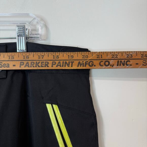 Oakley Men's Crescent Shell Snow Pants Performance Fit Black XL - Picture 9 of 11